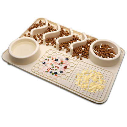 Bichoushop multifunktionale Anti-Schling-Futterstation aus beigem Silikon mit Schleckmatte und verschiedenen Fächern